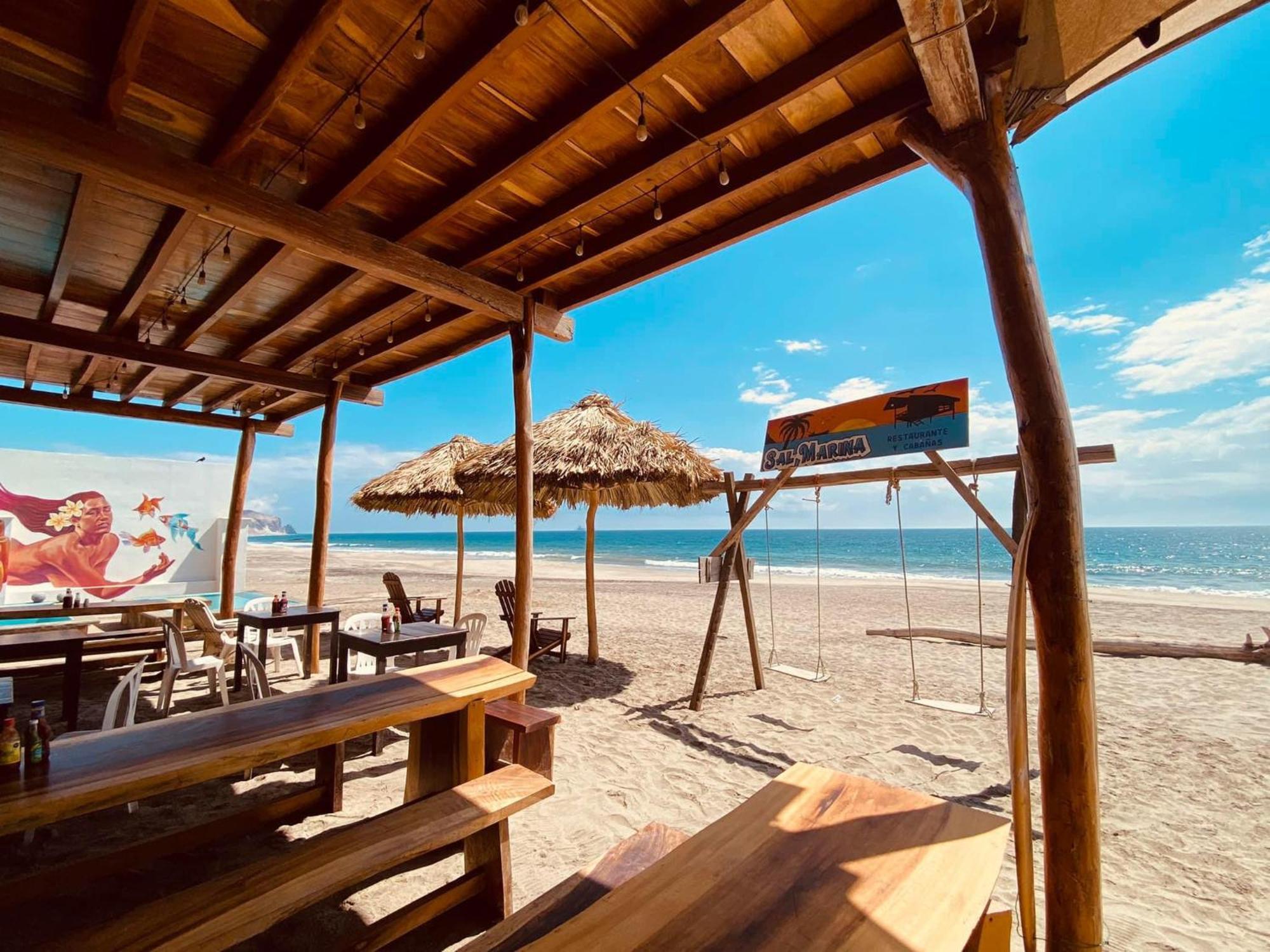 Sal Marina Restaurante Y Cabanas Salina Cruz Exterior photo
